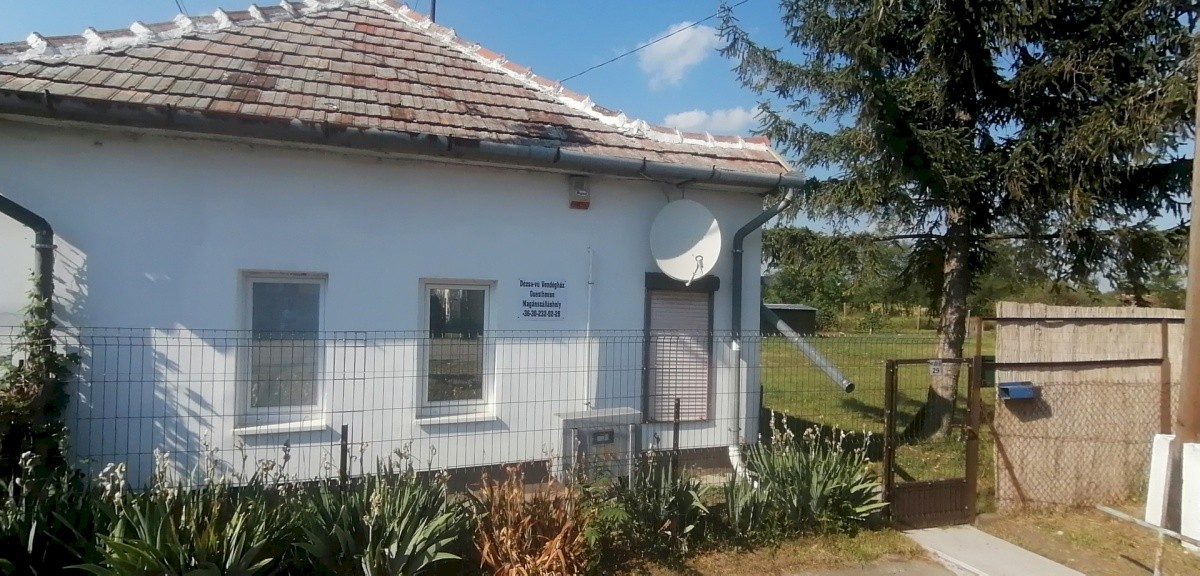 Dézsa-Vü Vendégház (Sarud)