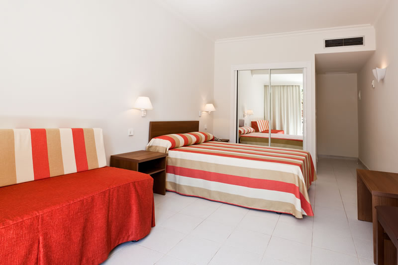 Minura Sur Menorca & Waterpark