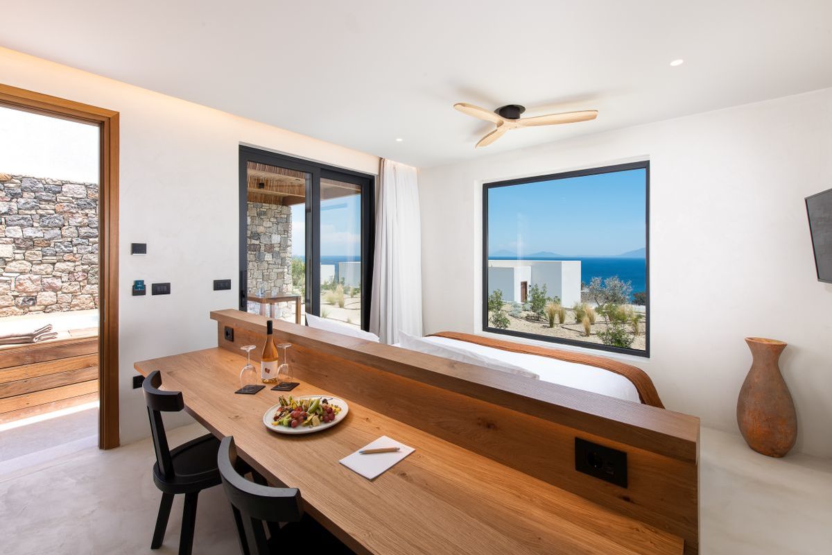 Koia All-Suite Wellbeing Resort (Agios Fokas)