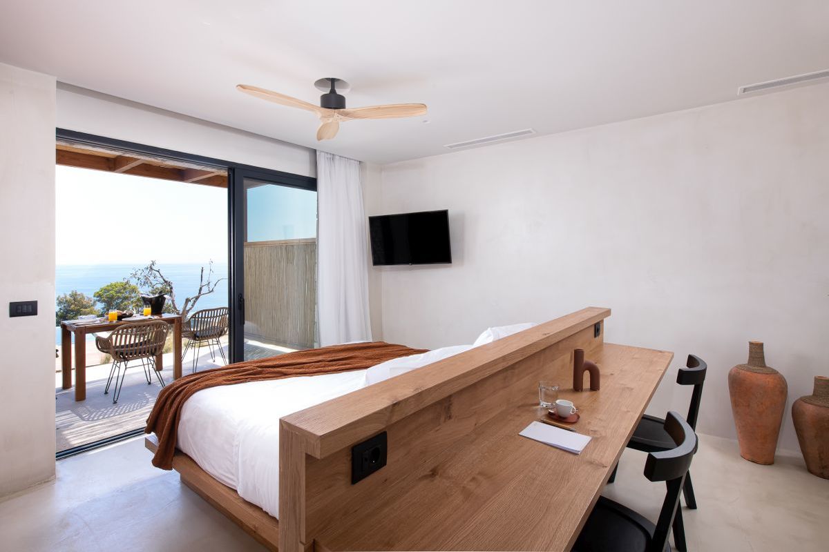 Koia All-Suite Wellbeing Resort (Agios Fokas)