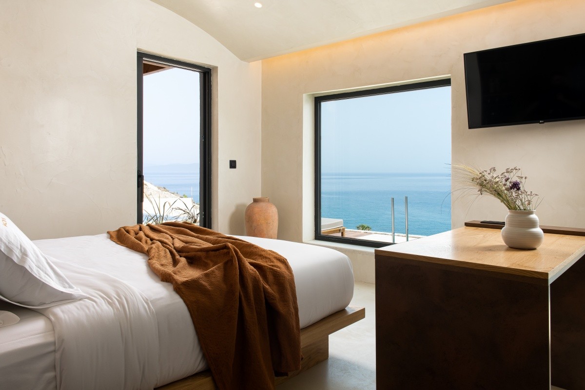 Koia All-Suite Wellbeing Resort (Agios Fokas)