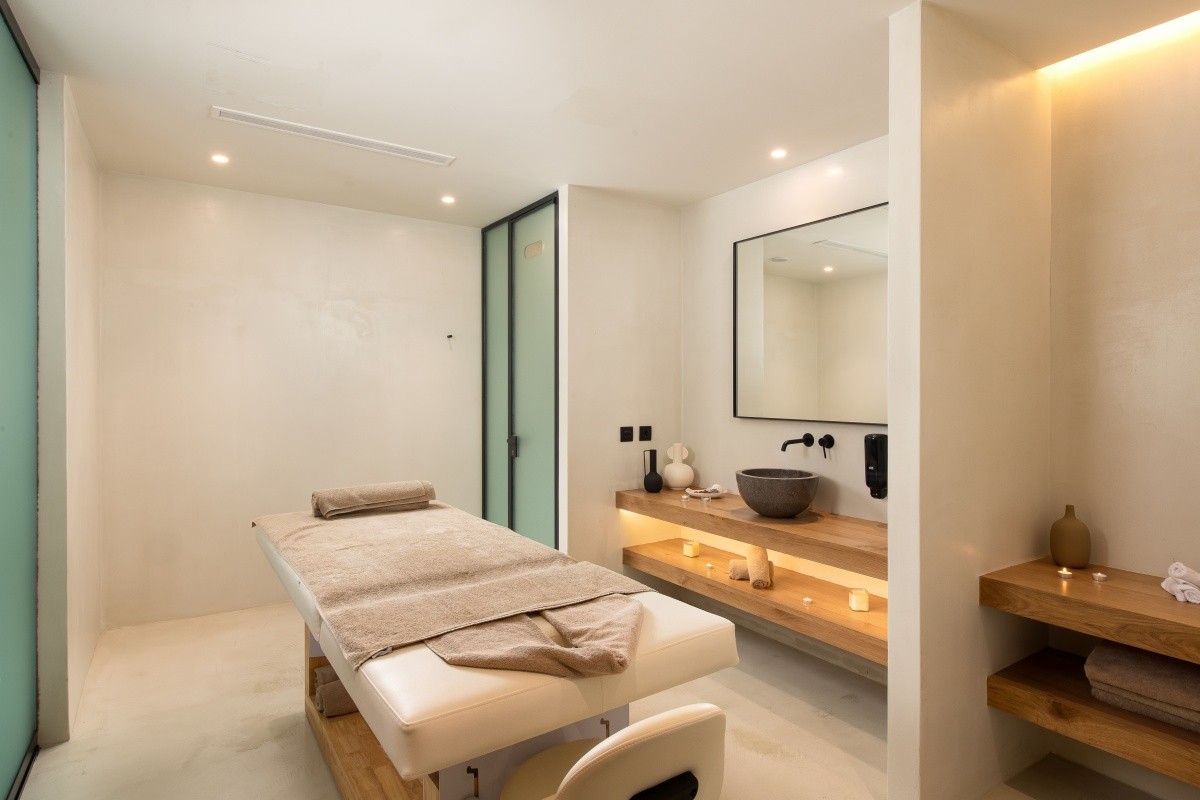 Koia All-Suite Wellbeing Resort (Agios Fokas)