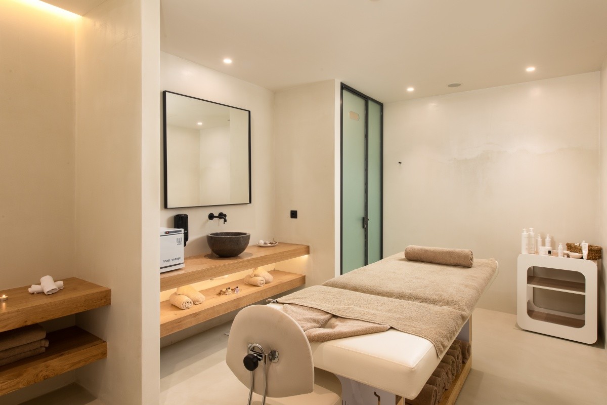 Koia All-Suite Wellbeing Resort (Agios Fokas)