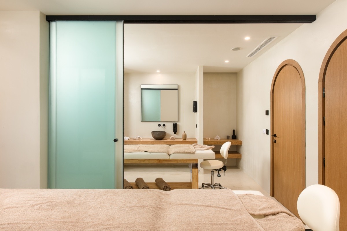 Koia All-Suite Wellbeing Resort (Agios Fokas)