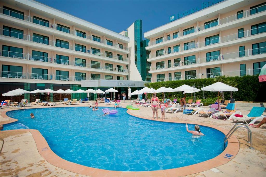 DIT EVRIKA BEACH CLUB HOTEL
