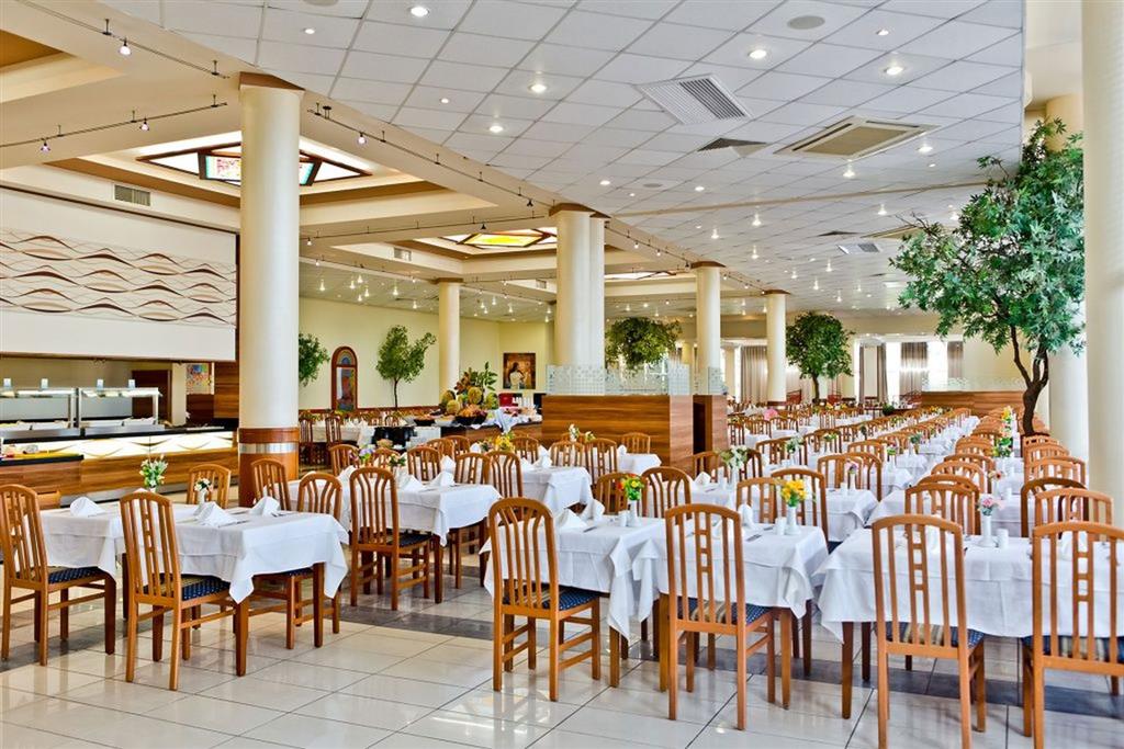 DIT EVRIKA BEACH CLUB HOTEL