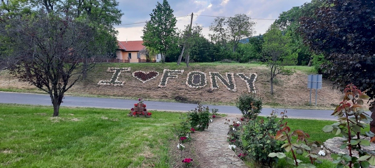 Penzion Zempléni (Fony)