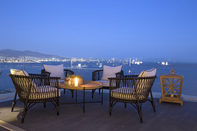 The Alex (Piraeus)
