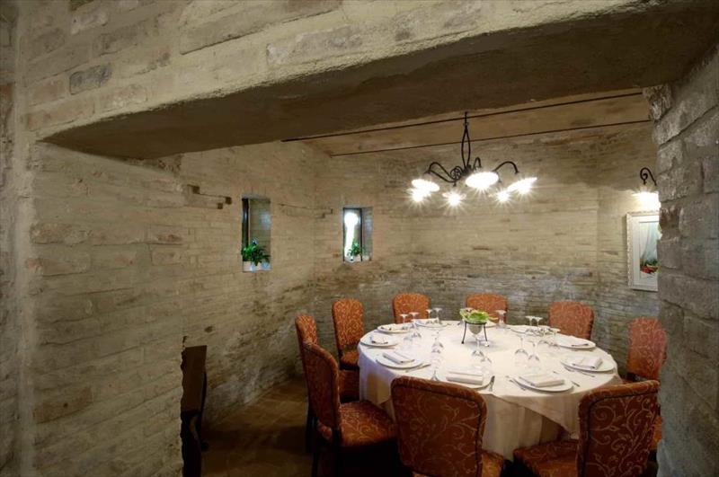 Castello Di Montegiove Country House