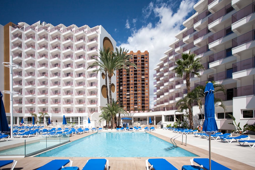Ambassador Playa Ii