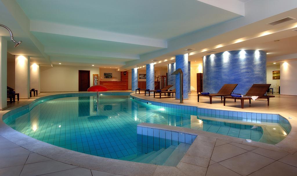Blue Marine Resort & Spa