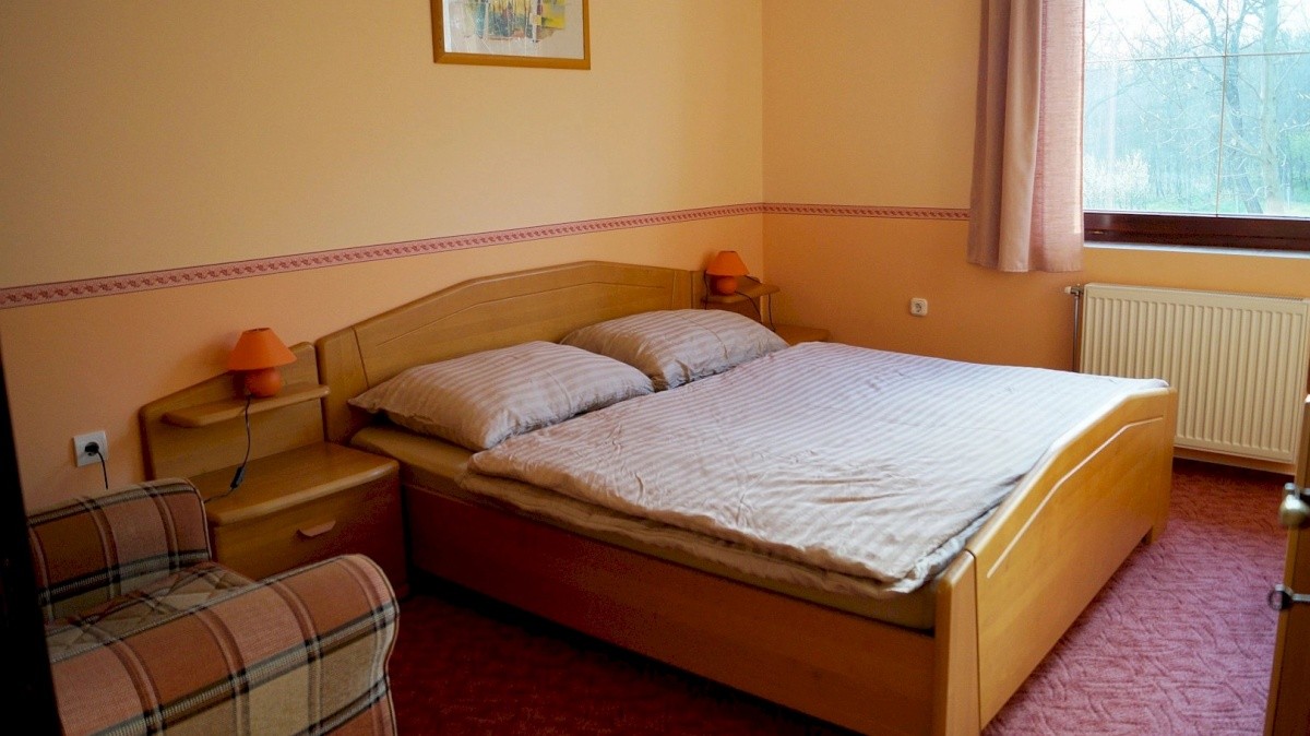 Apartmán Békesség Szigete (Súr)