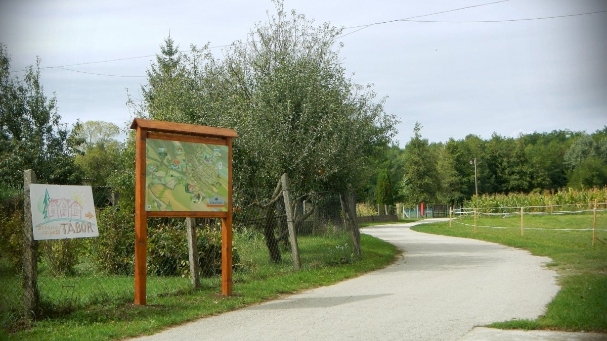 Apartmán Békesség Szigete (Súr)