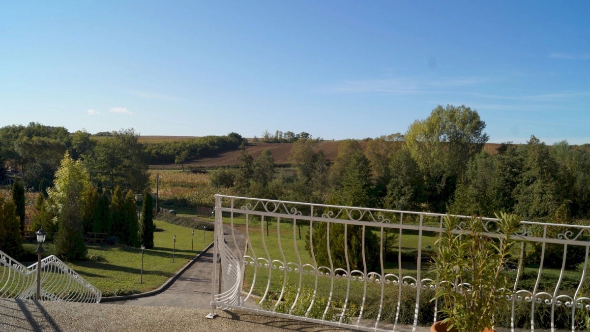 Apartmán Békesség Szigete (Súr)
