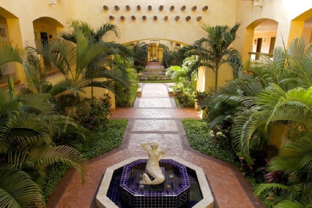 Barceló Maya Tropical