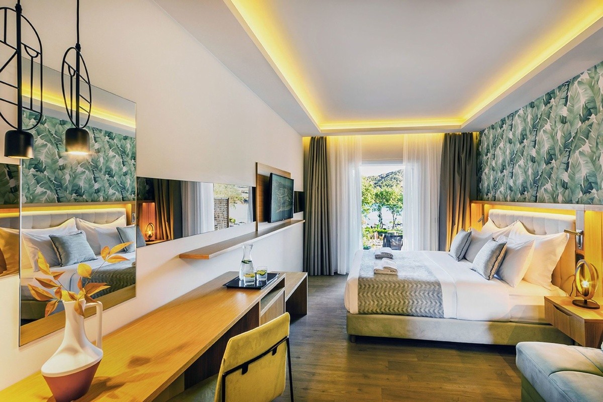 Zeus Dolce Athens (Ex.dolce Attica Riviera)