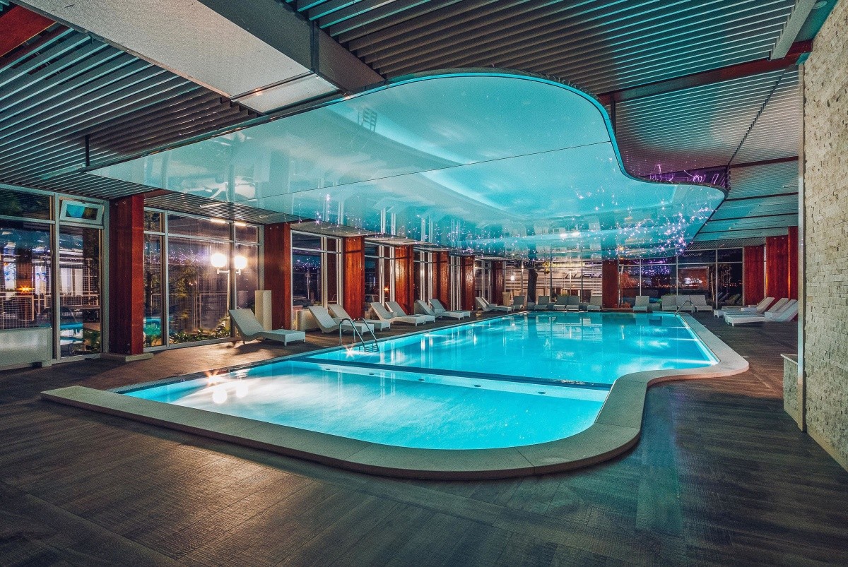 Carine Hotel Delfin (Bijela)
