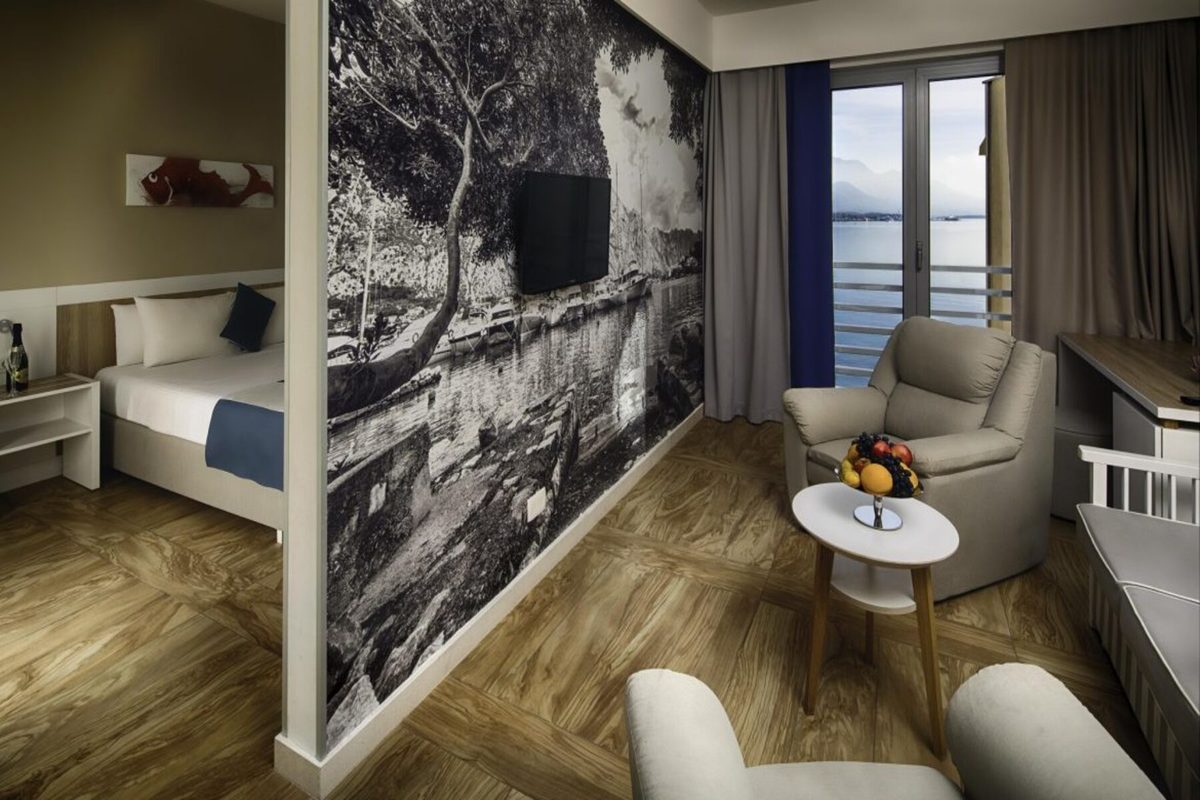 Carine Hotel Delfin (Bijela)