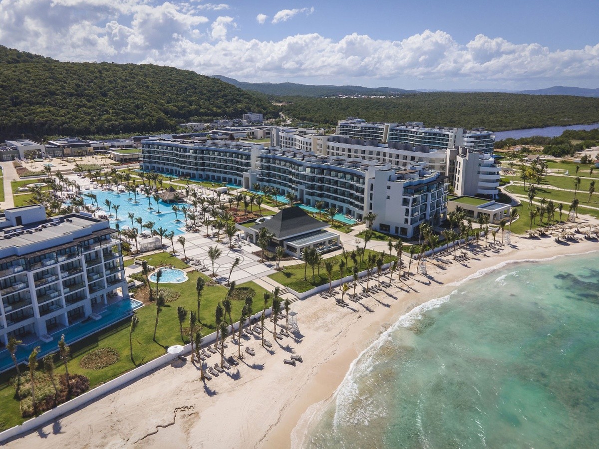 Ocean Eden Bay