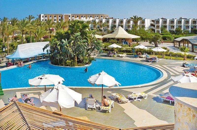Brayka Bay Resort