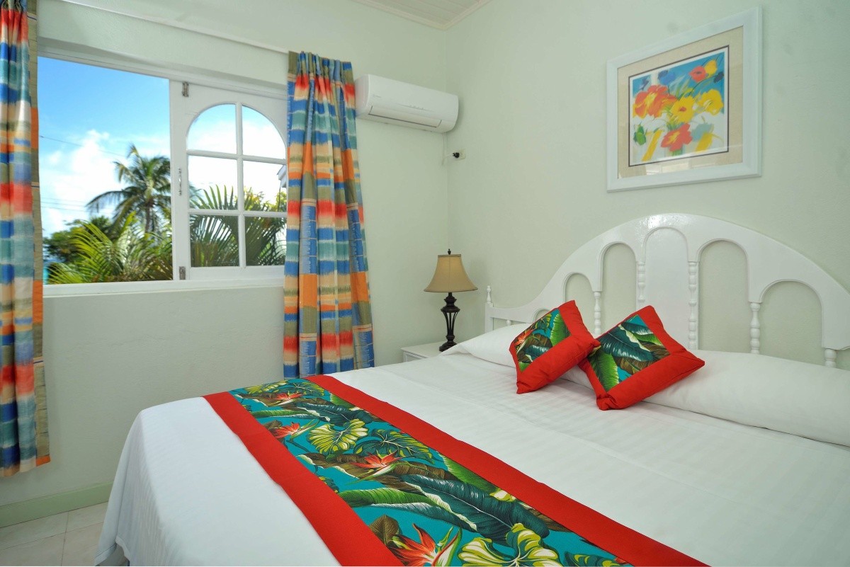 Dover Beach Hotel