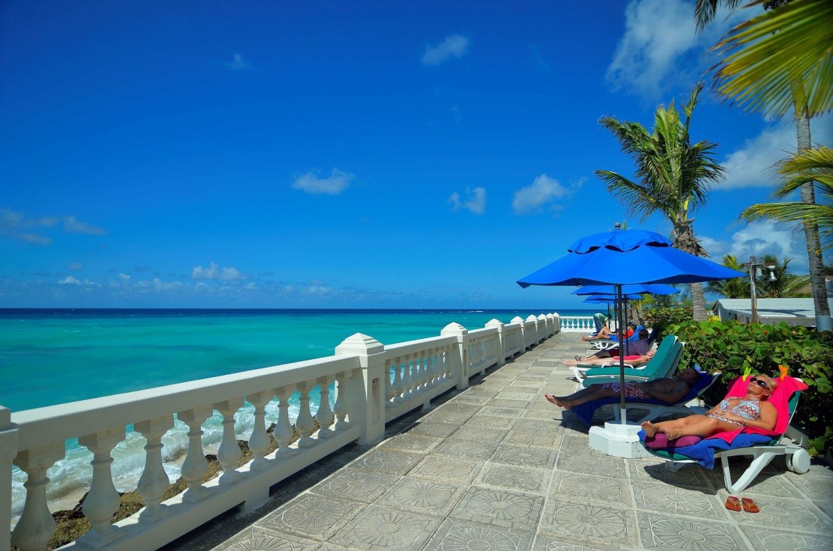 Dover Beach Hotel