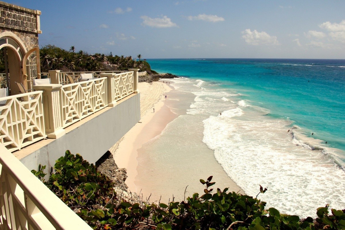 Dover Beach Hotel