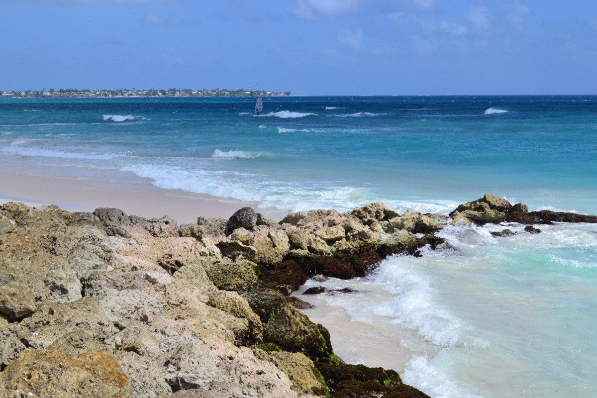 Dover Beach Hotel