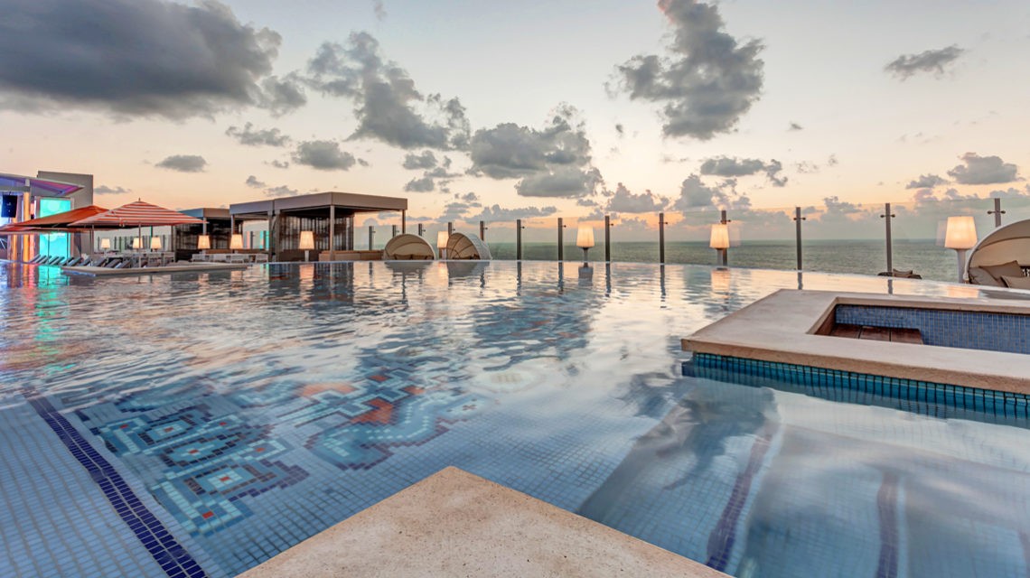 Royalton Chic Suites Cancun Resort & Spa