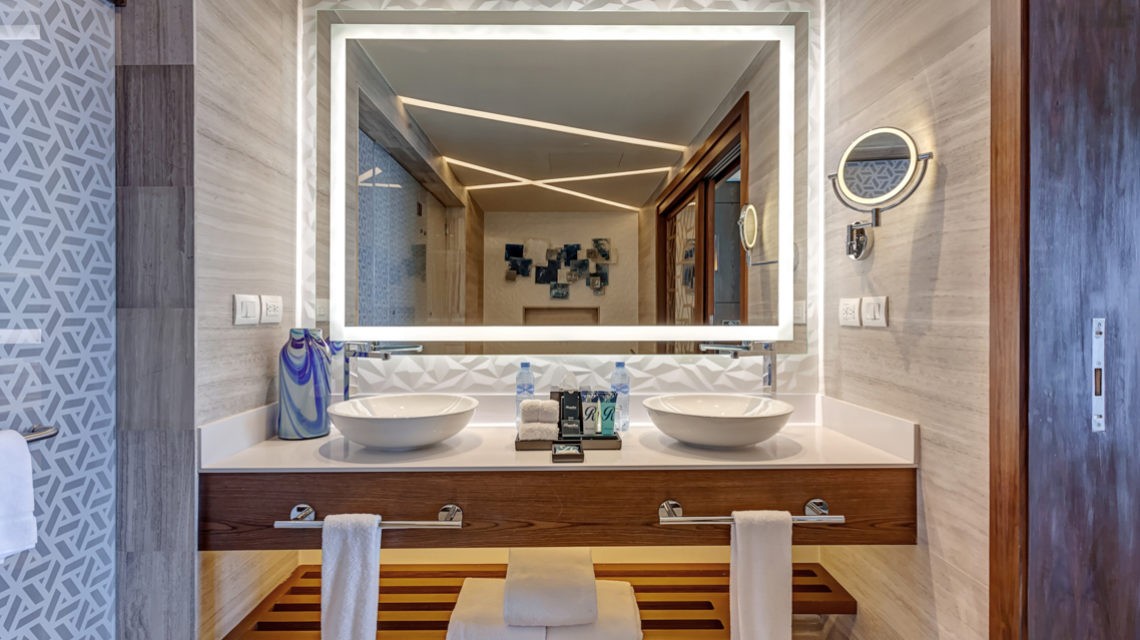 Royalton Chic Suites Cancun Resort & Spa