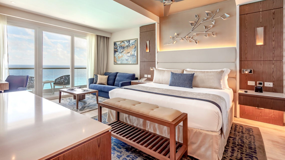Royalton Chic Suites Cancun Resort & Spa