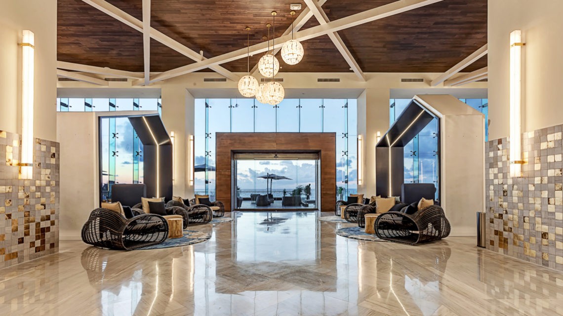 Royalton Chic Suites Cancun Resort & Spa