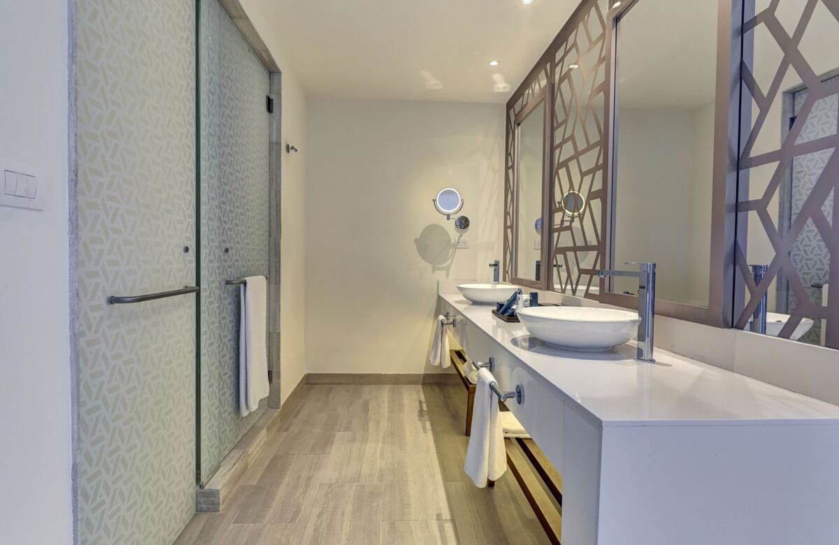 Royalton Chic Suites Cancun Resort & Spa