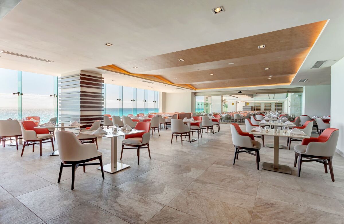 Royalton Chic Suites Cancun Resort & Spa