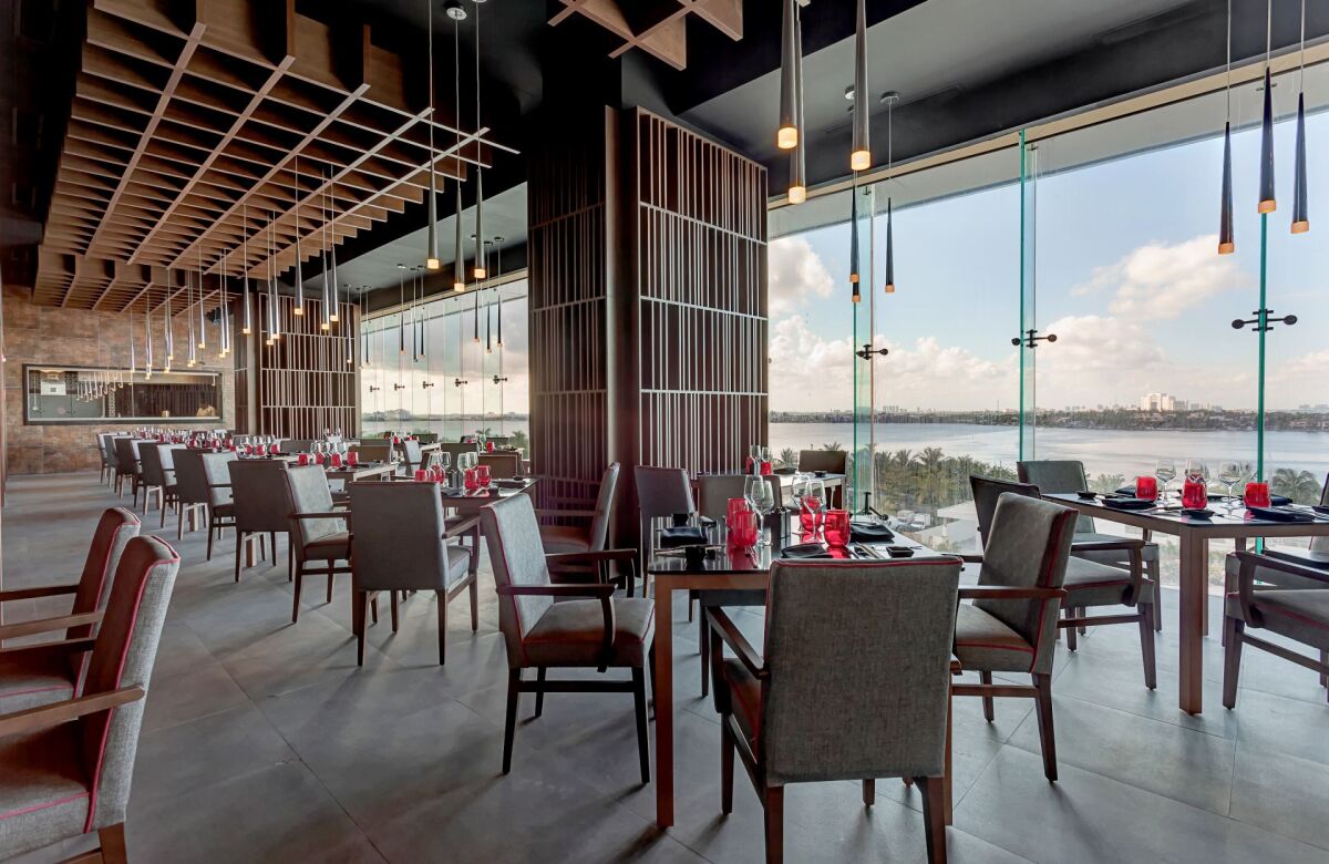 Royalton Chic Suites Cancun Resort & Spa