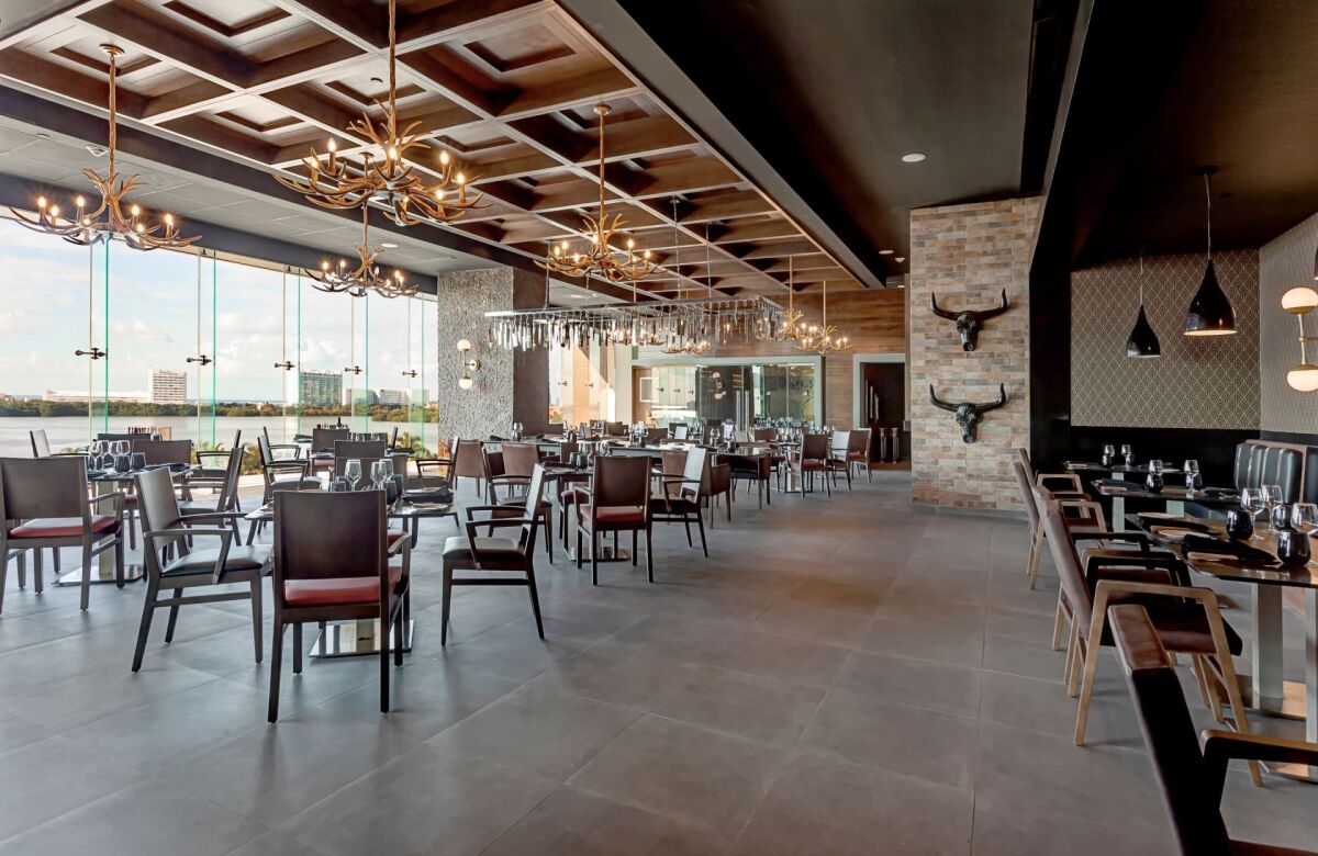Royalton Chic Suites Cancun Resort & Spa