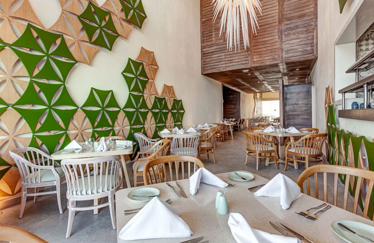 Royalton Chic Suites Cancun Resort & Spa