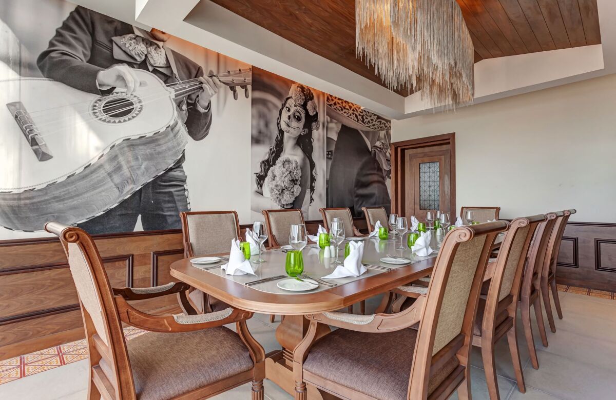 Royalton Chic Suites Cancun Resort & Spa