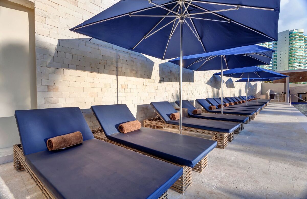 Royalton Chic Suites Cancun Resort & Spa