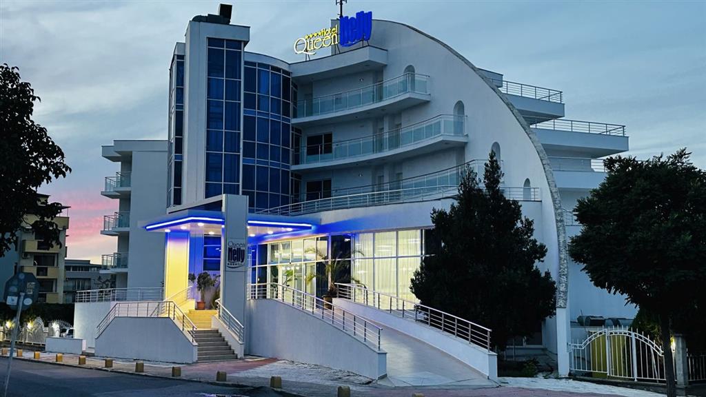 Hotel Queen Nelly (Primorsko)