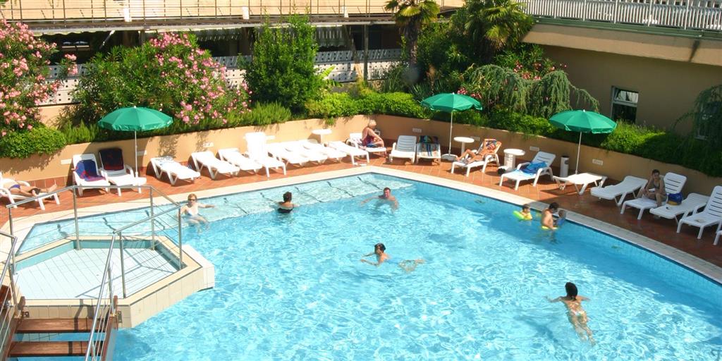 Hotel Laguna Deluxe