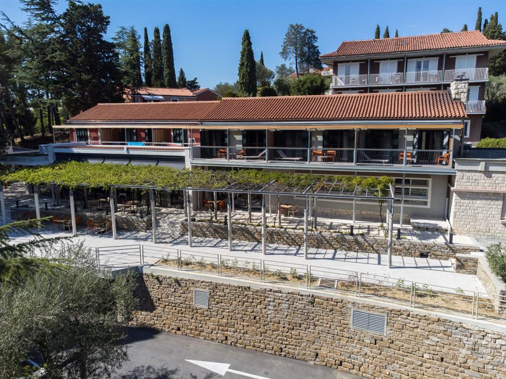 Hotel Laguna Deluxe