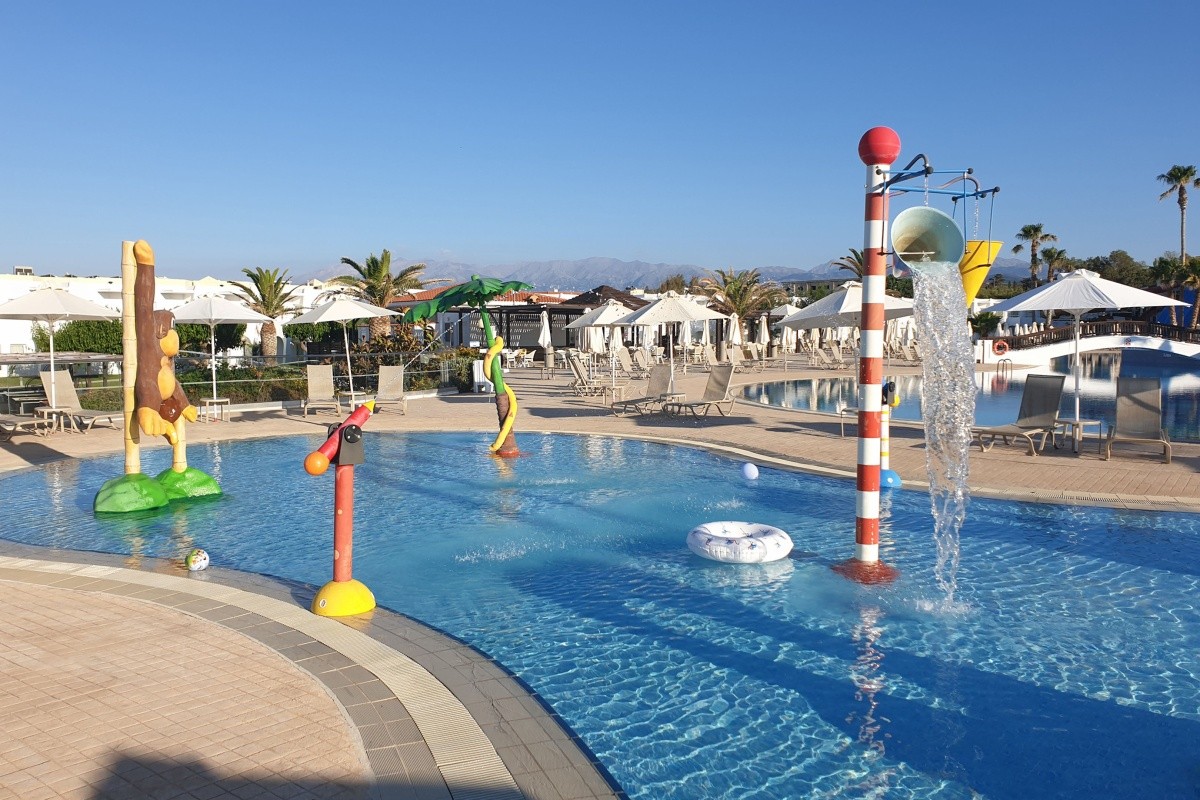 Atlantica Ocean Beach (Ex. Atlantica Creta Princess)
