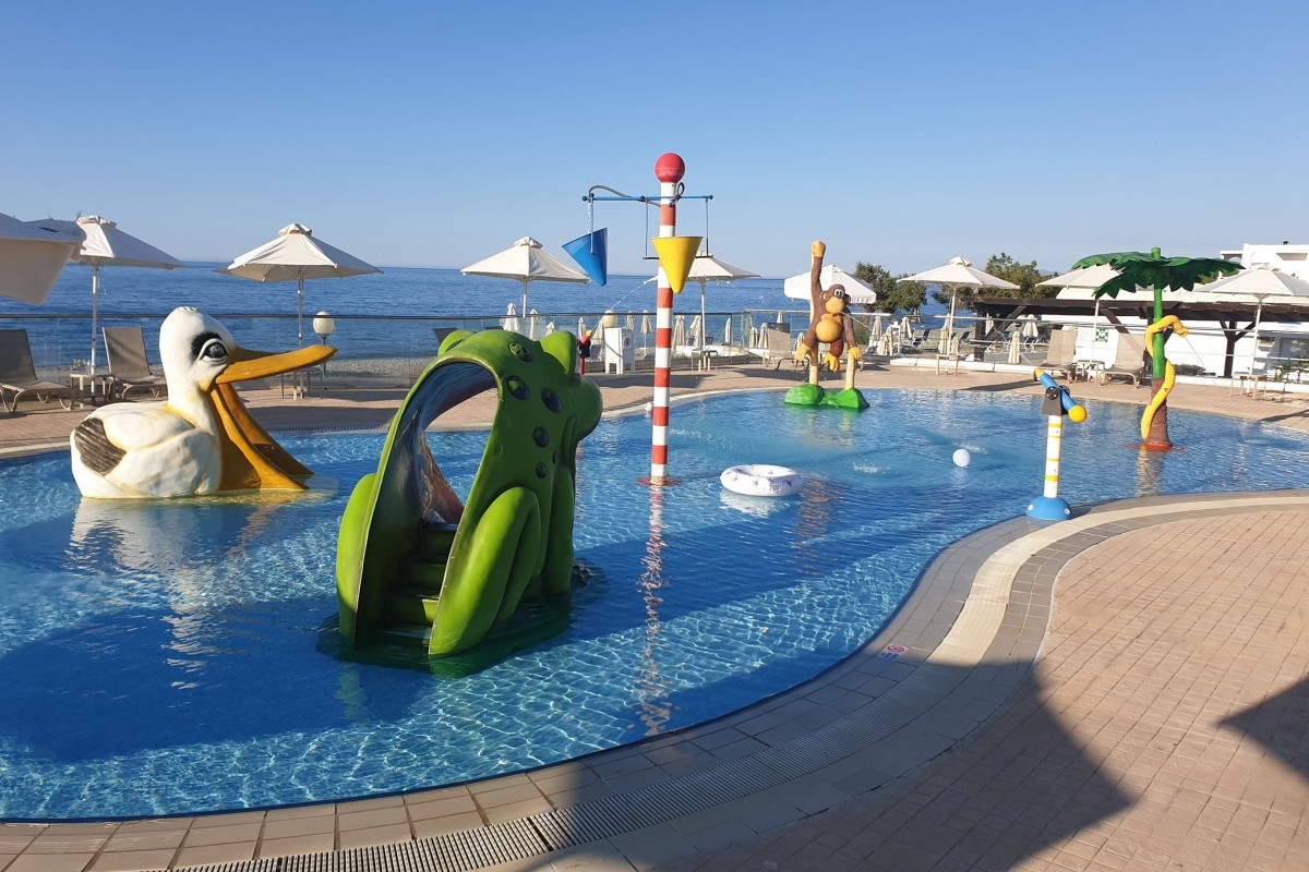 Atlantica Ocean Beach (Ex. Atlantica Creta Princess)