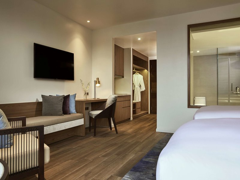 Mövenpick Resort Waverly Phu Quoc