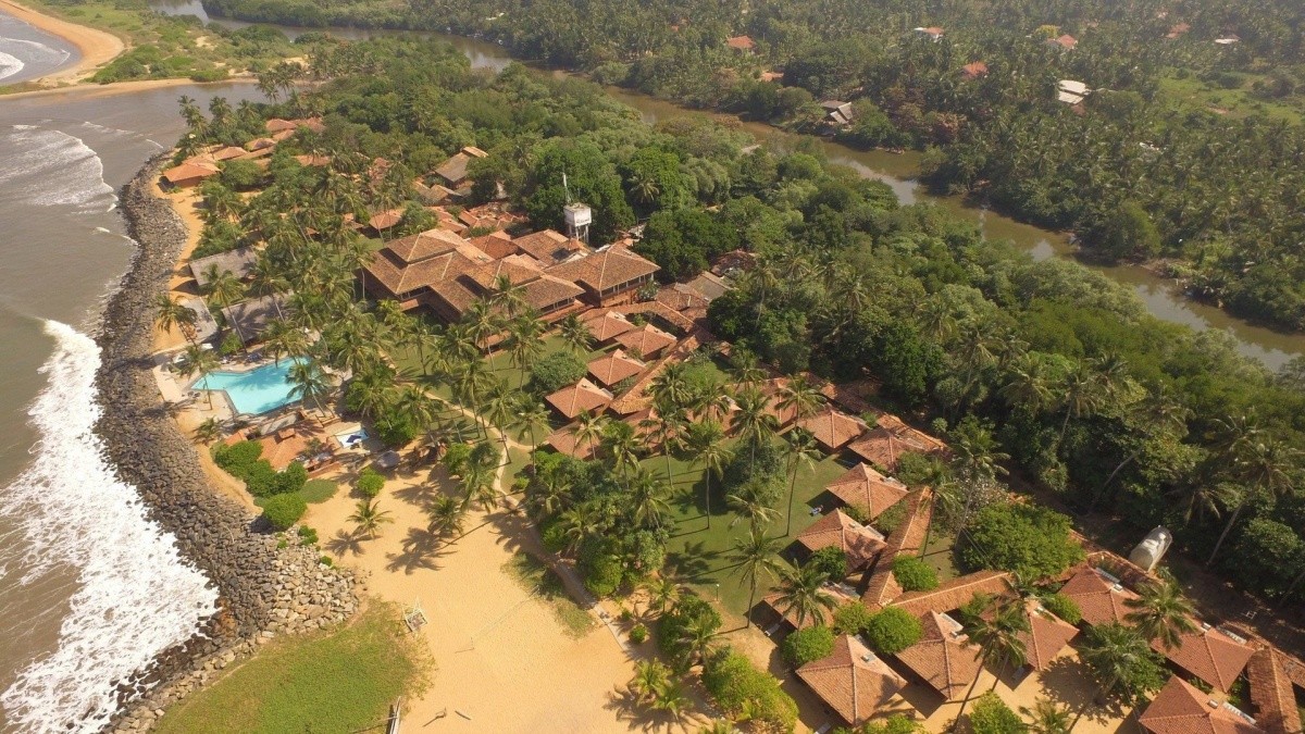 Rathna Holiday Resort