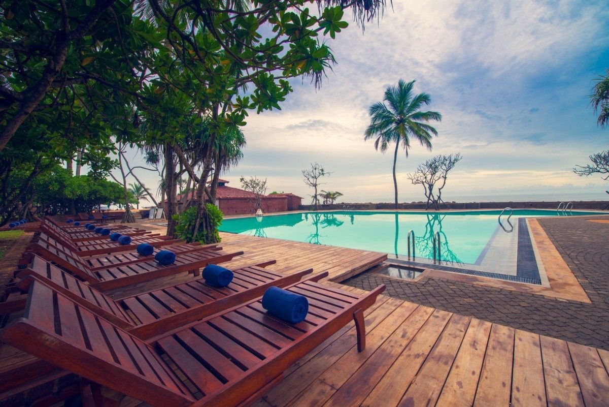 Rathna Holiday Resort