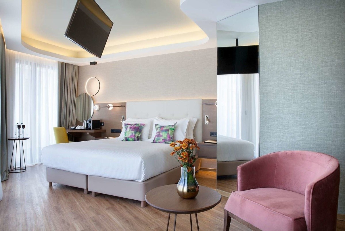 Wyndham Athens Residence