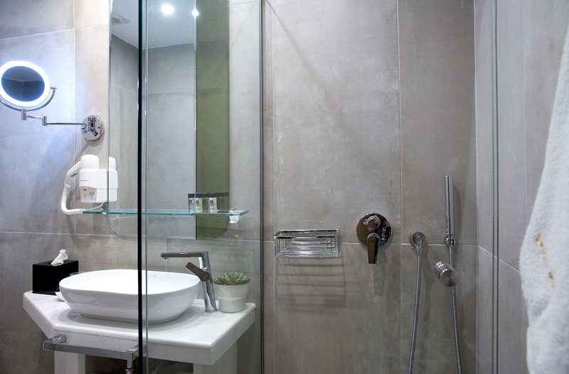 Wyndham Athens Residence