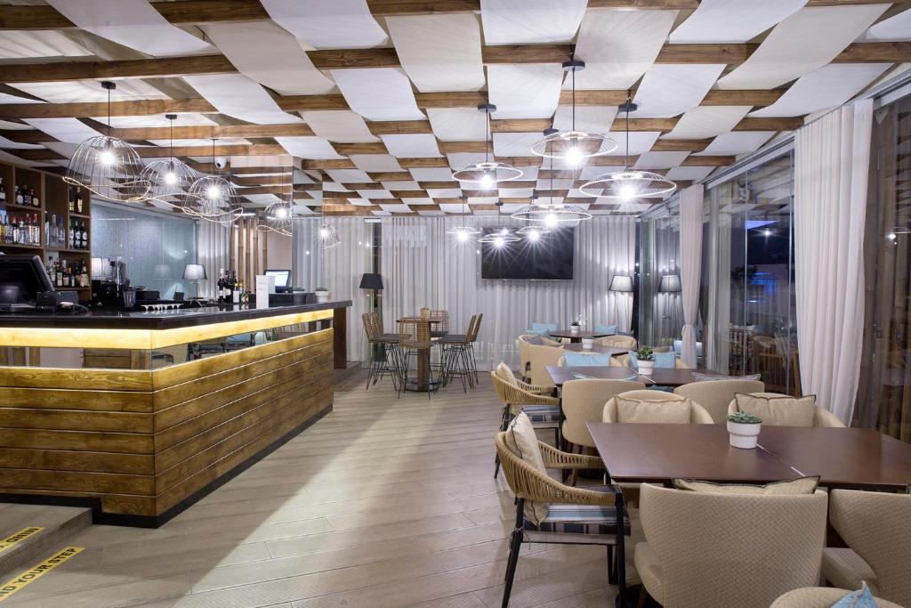 Wyndham Athens Residence